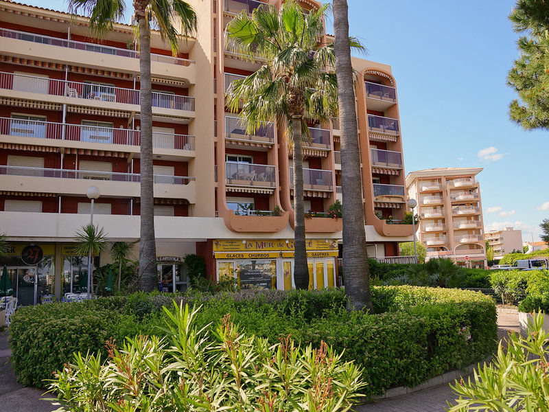 Apartment Le Capitole.7 Fréjus Extérieur photo